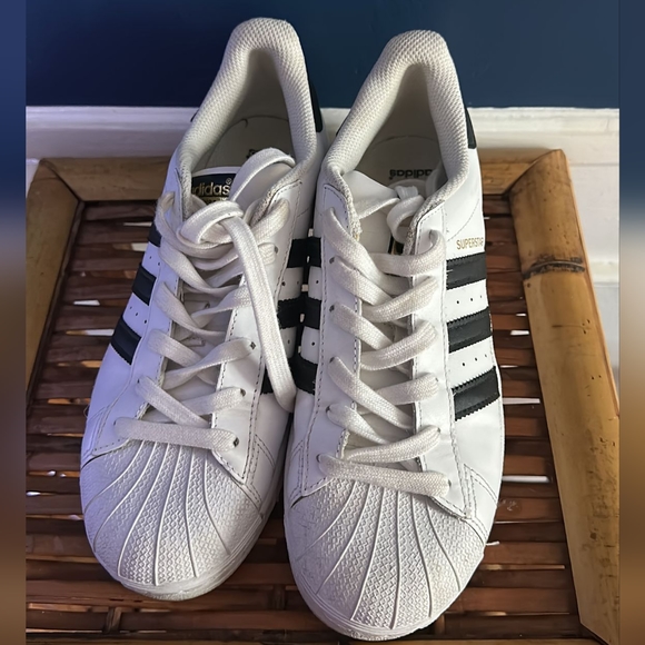 ADIDAS Superstar Classic Shell Top Shoes - Picture 2 of 4